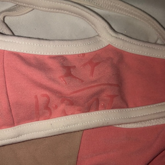 Sports bra - Picture 2 of 2